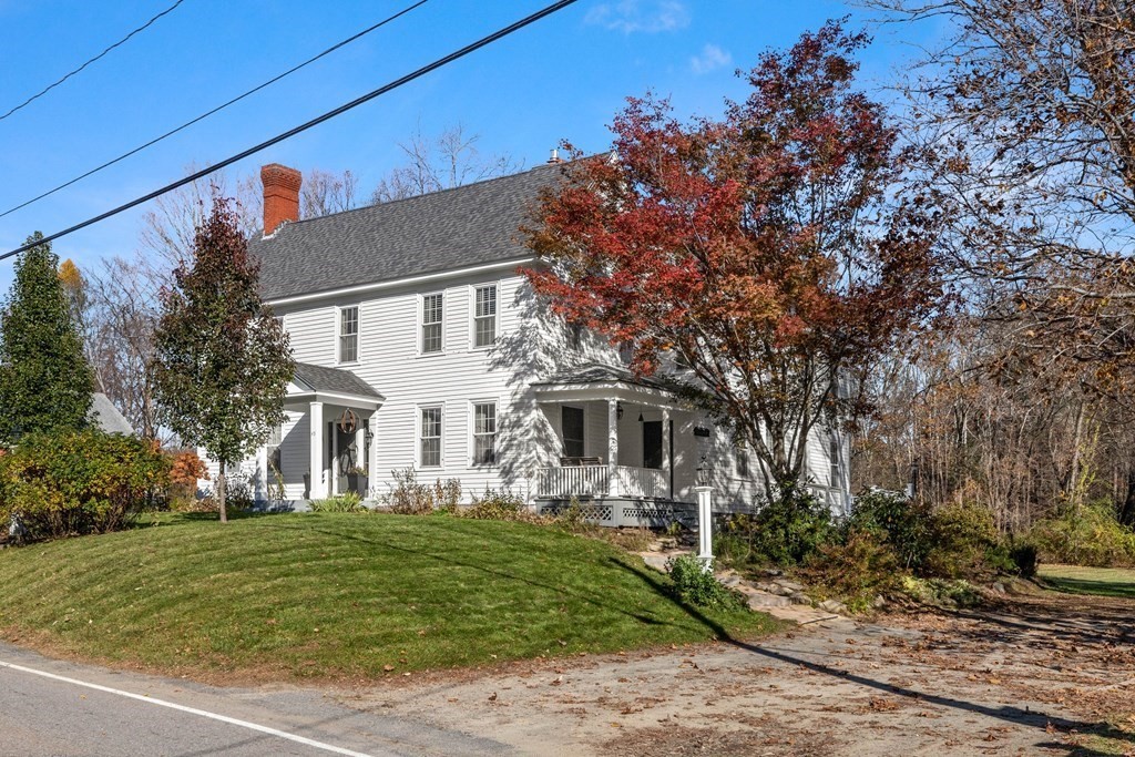 45 Birch Meadow Road Merrimac, MA 01860 - Photo 3 of 42