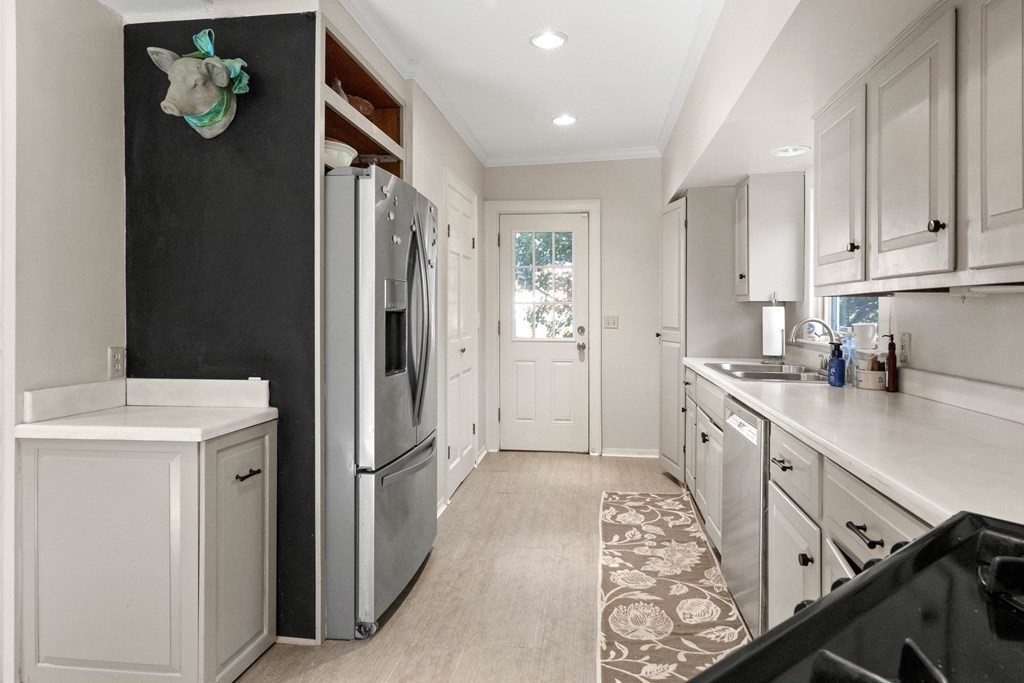 45 Birch Meadow Road Merrimac, MA 01860 - Photo 6 of 42