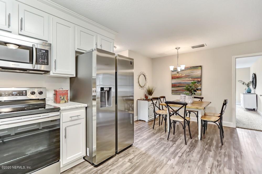 4817 Diamondhead Road Middleburg, FL 32068 - Photo 14 of 32 Rave Home Staging Jacksonville (11) Web