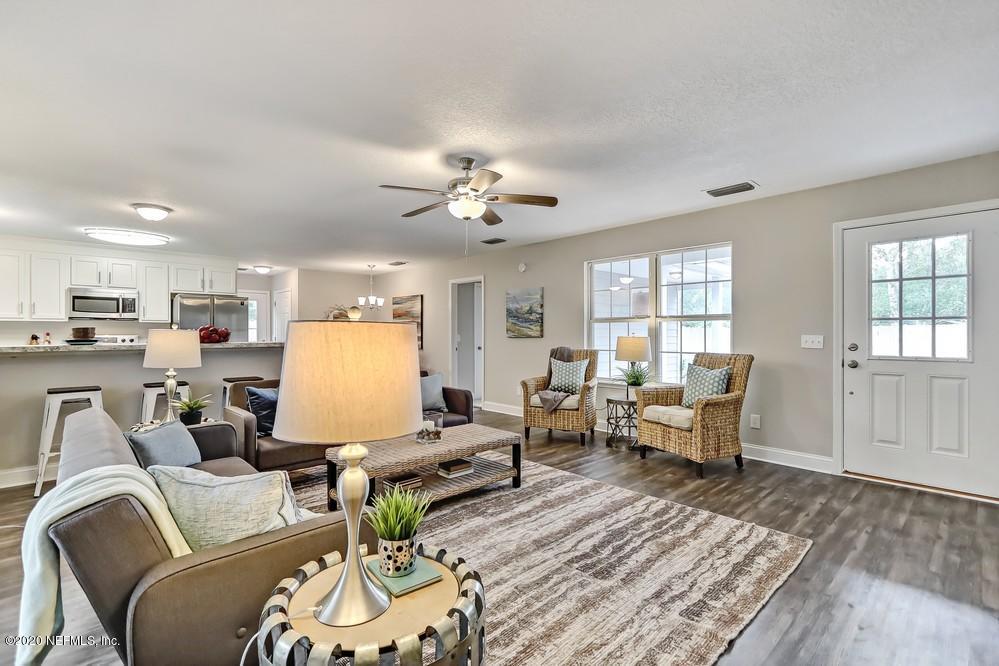 4817 Diamondhead Road Middleburg, FL 32068 - Photo 5 of 32 Rave Home Staging Jacksonville (2) Web