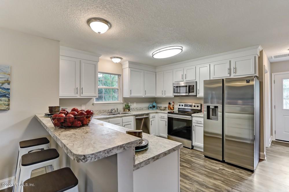 4817 Diamondhead Road Middleburg, FL 32068 - Photo 10 of 32 Rave Home Staging Jacksonville (7) Web