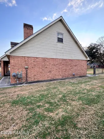 $230,000 | 403 Resweber Street, St. Martinville, LA 70582