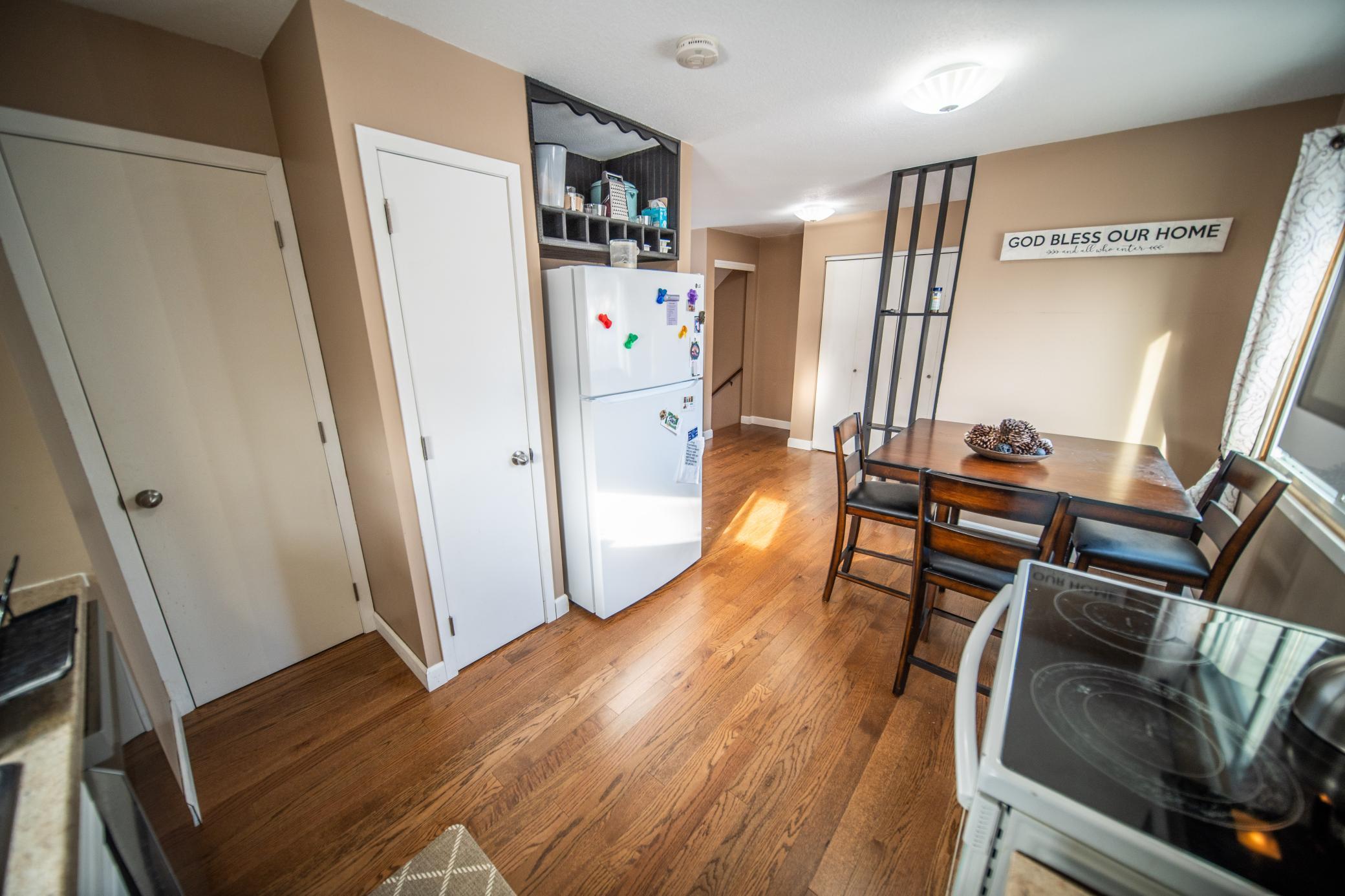 907 40th Street Northwest Rochester, MN 55901 - Photo 15 of 57