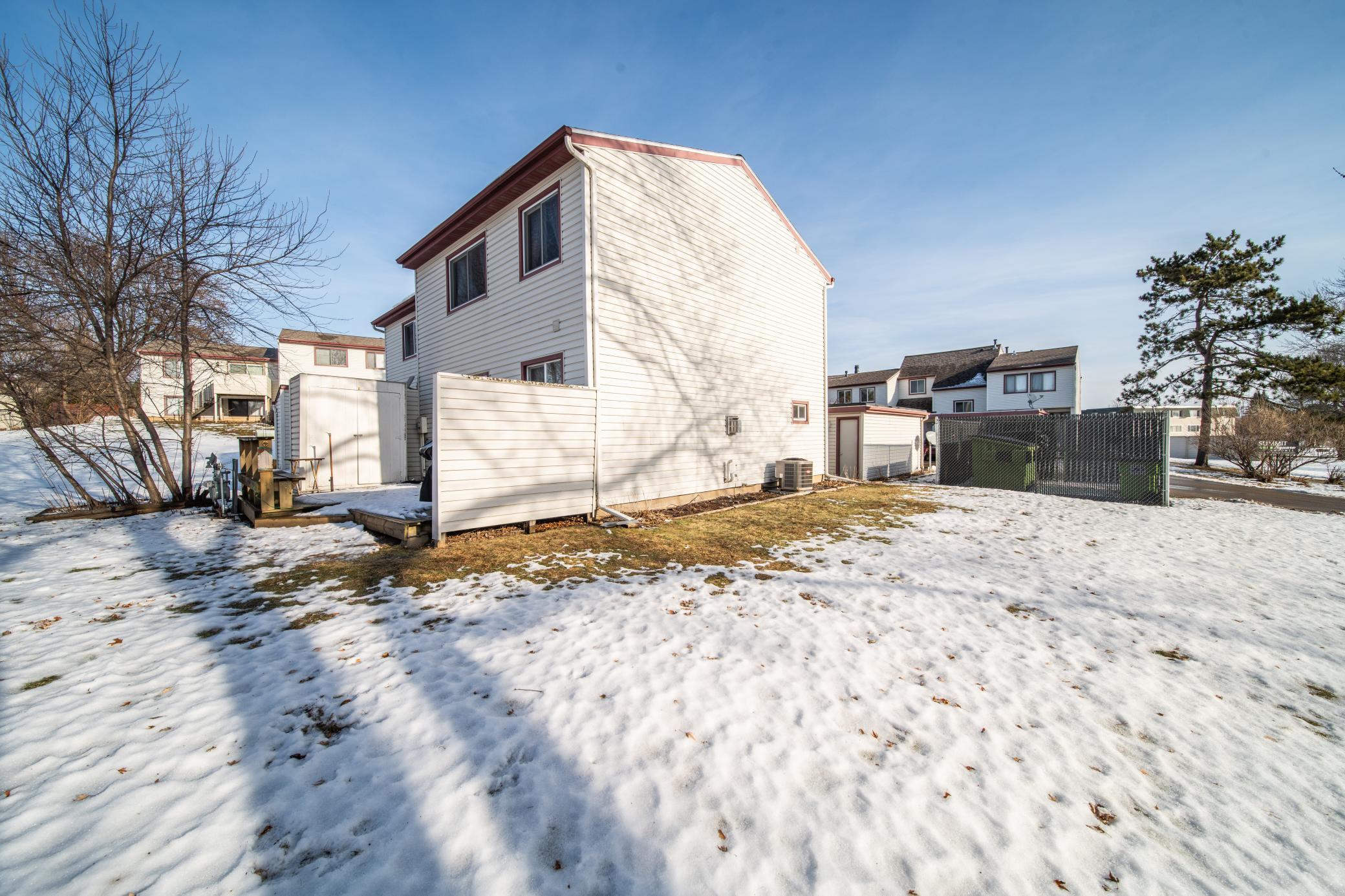 907 40th Street Northwest Rochester, MN 55901 - Photo 38 of 57
