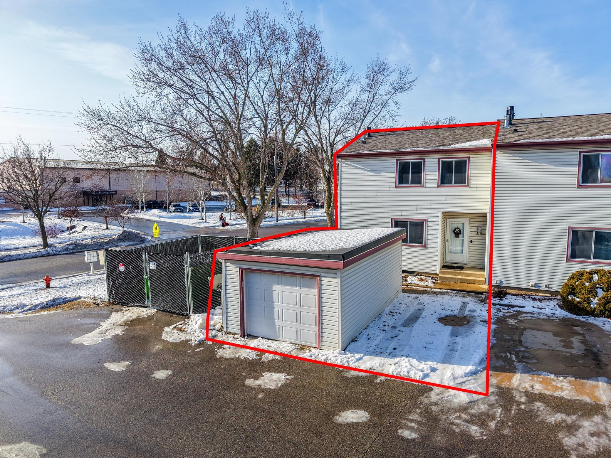 907 40th Street Northwest Rochester, MN 55901 - Photo 50 of 57