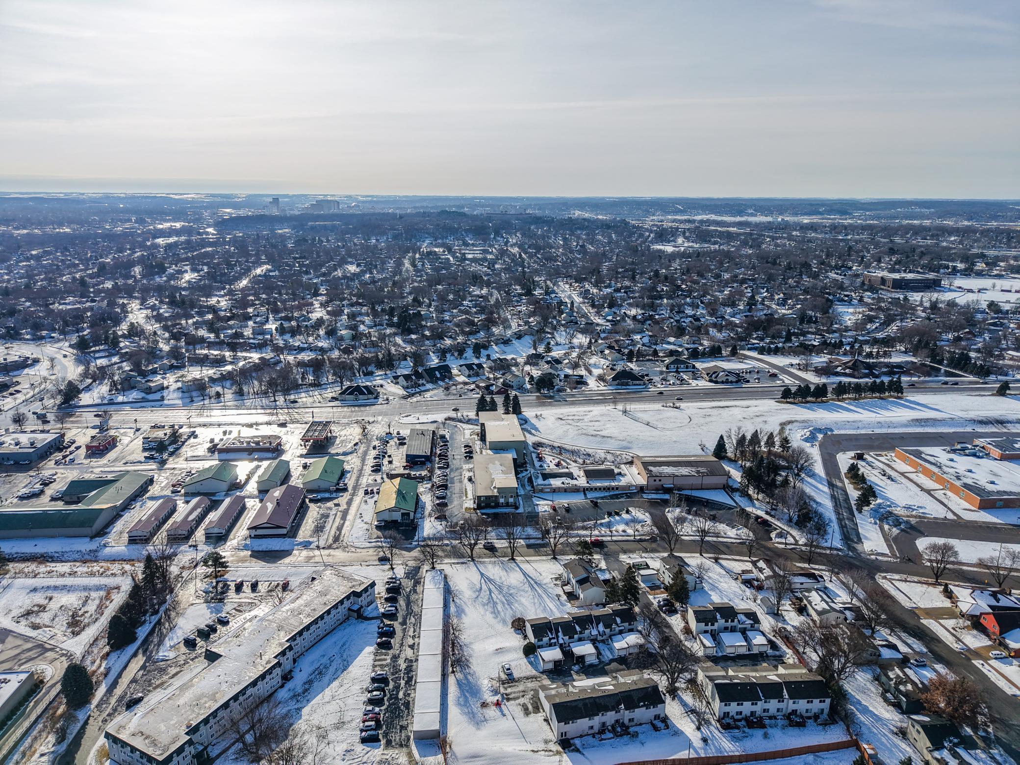 907 40th Street Northwest Rochester, MN 55901 - Photo 54 of 57