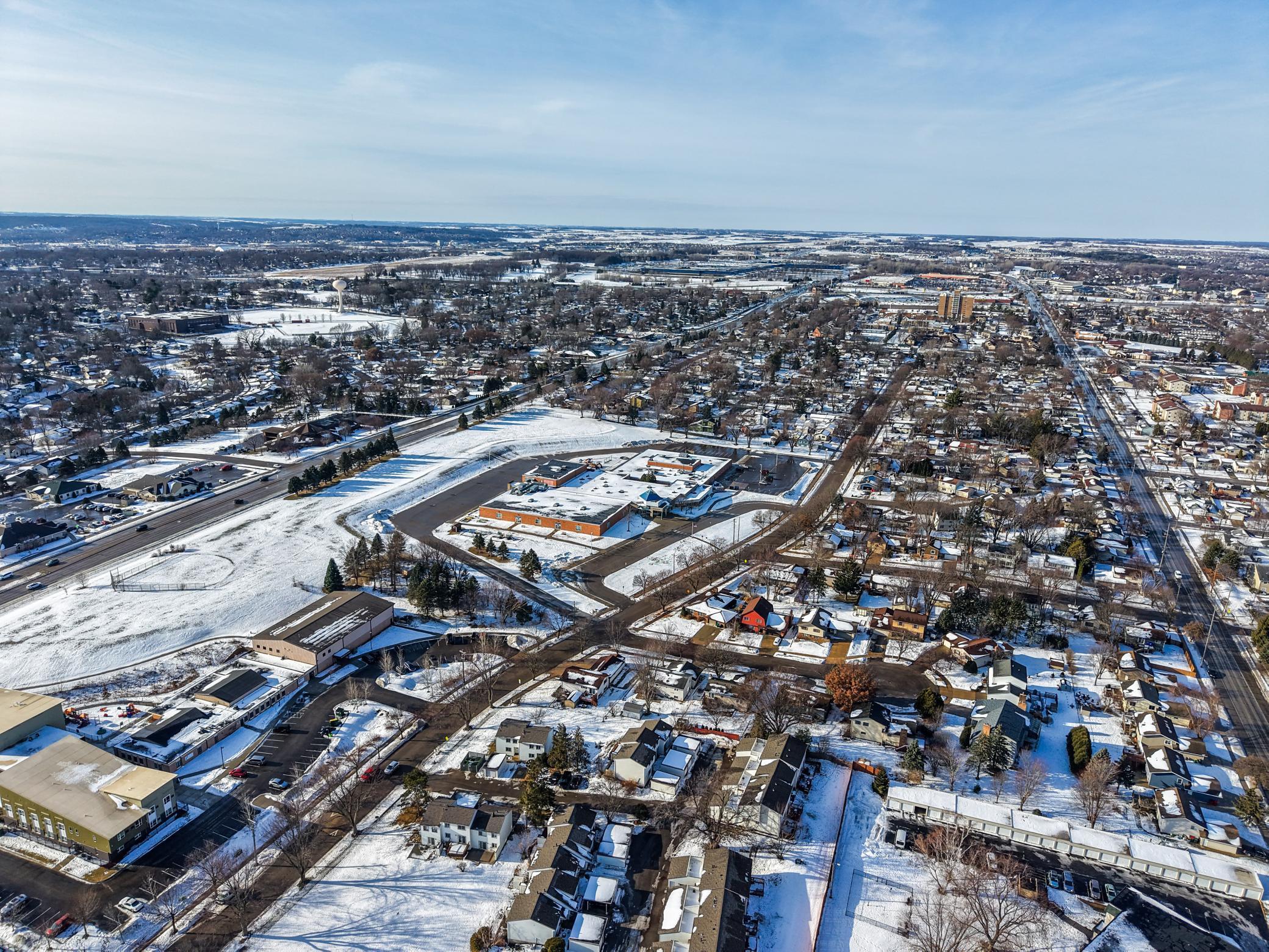 907 40th Street Northwest Rochester, MN 55901 - Photo 56 of 57