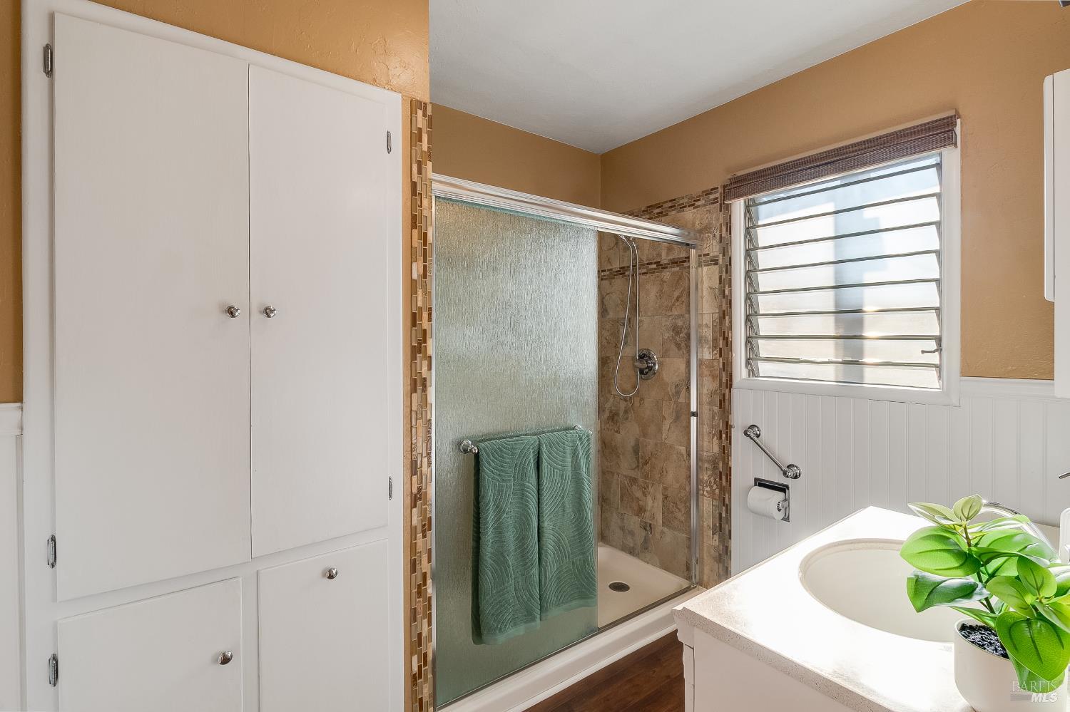 215 Fourth Street Rodeo, CA 94572 - Photo 19 of 42