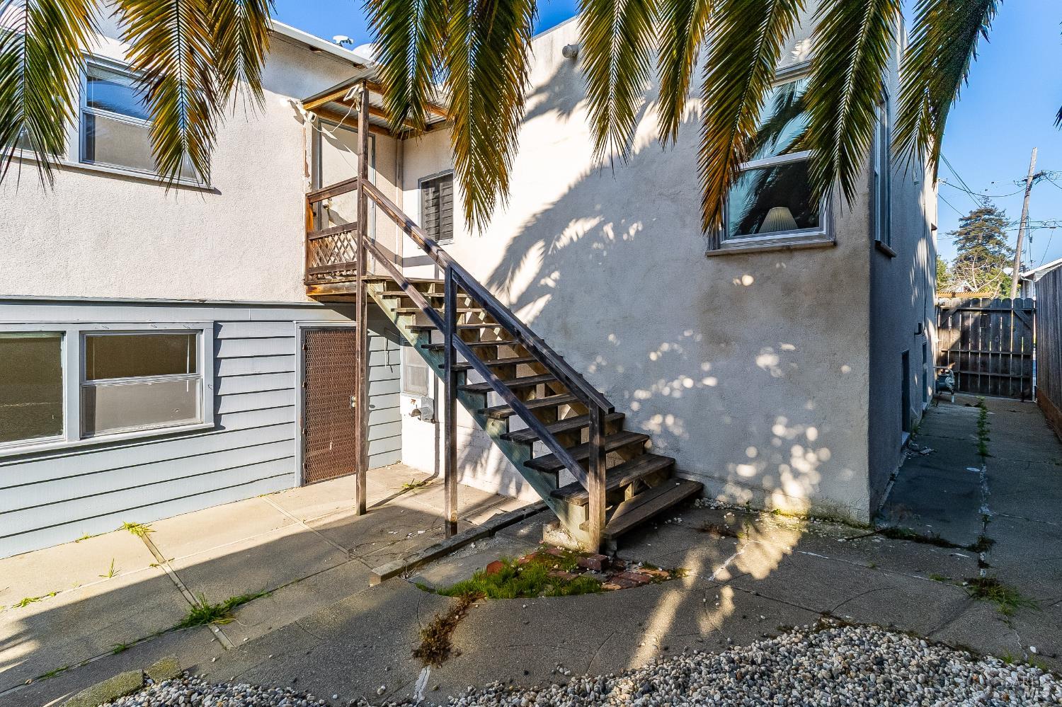 215 Fourth Street Rodeo, CA 94572 - Photo 25 of 42