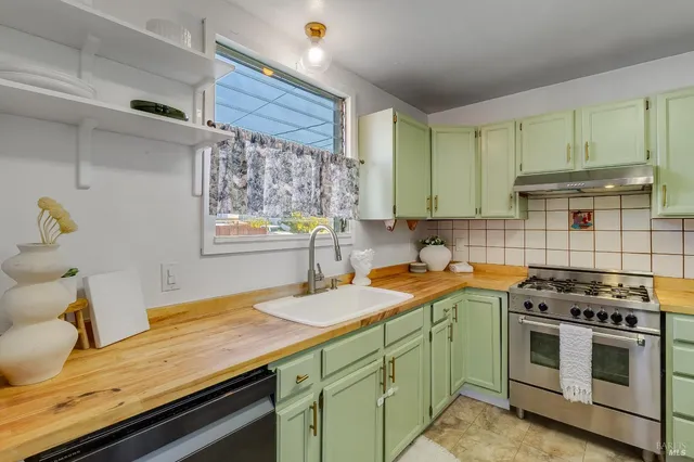 $575,000 | 215 Fourth Street, Rodeo, CA 94572