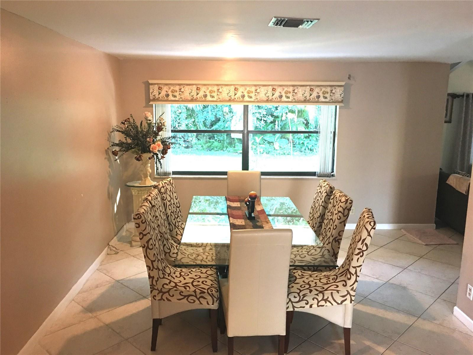 21156 Escondido Way Boca Raton, FL 33433 - Photo 3 of 10 Photo 3