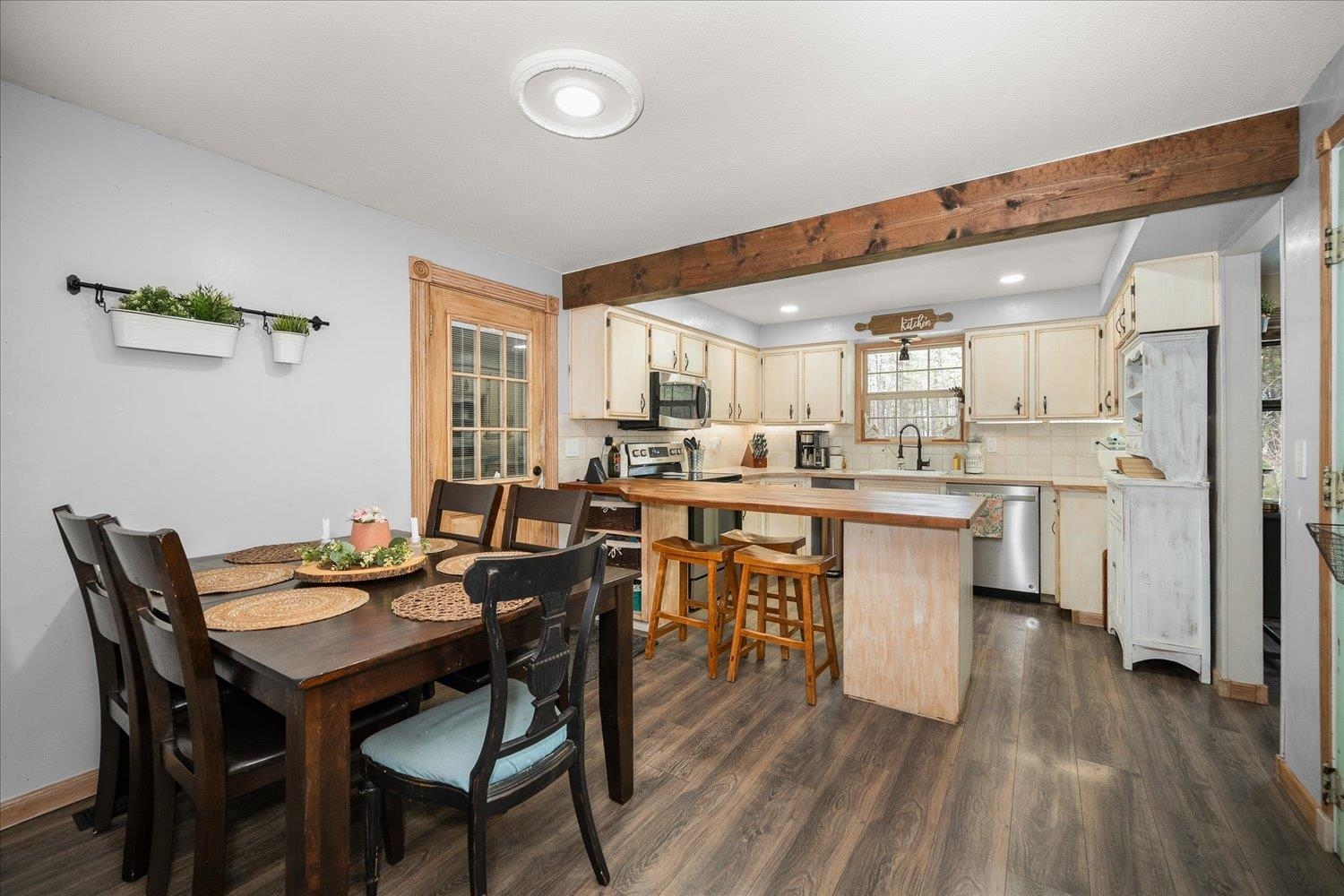 7114 West Melville Road Cheney, WA 99004 - Photo 11 of 50