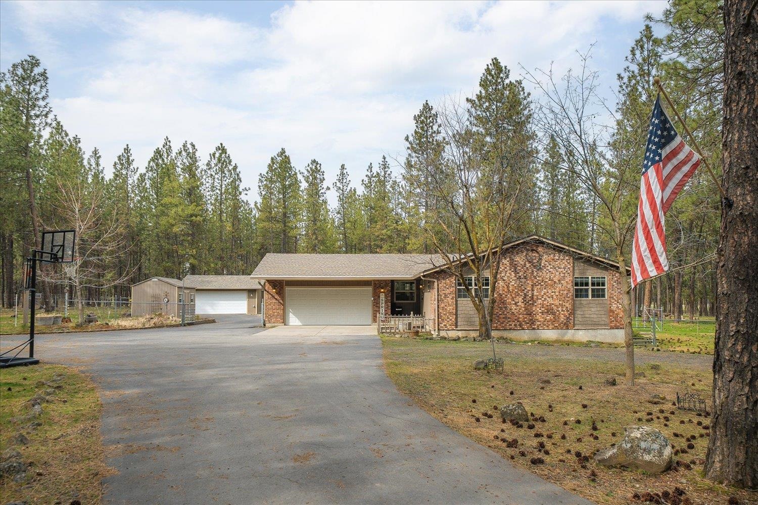 7114 West Melville Road Cheney, WA 99004 - Photo 3 of 50