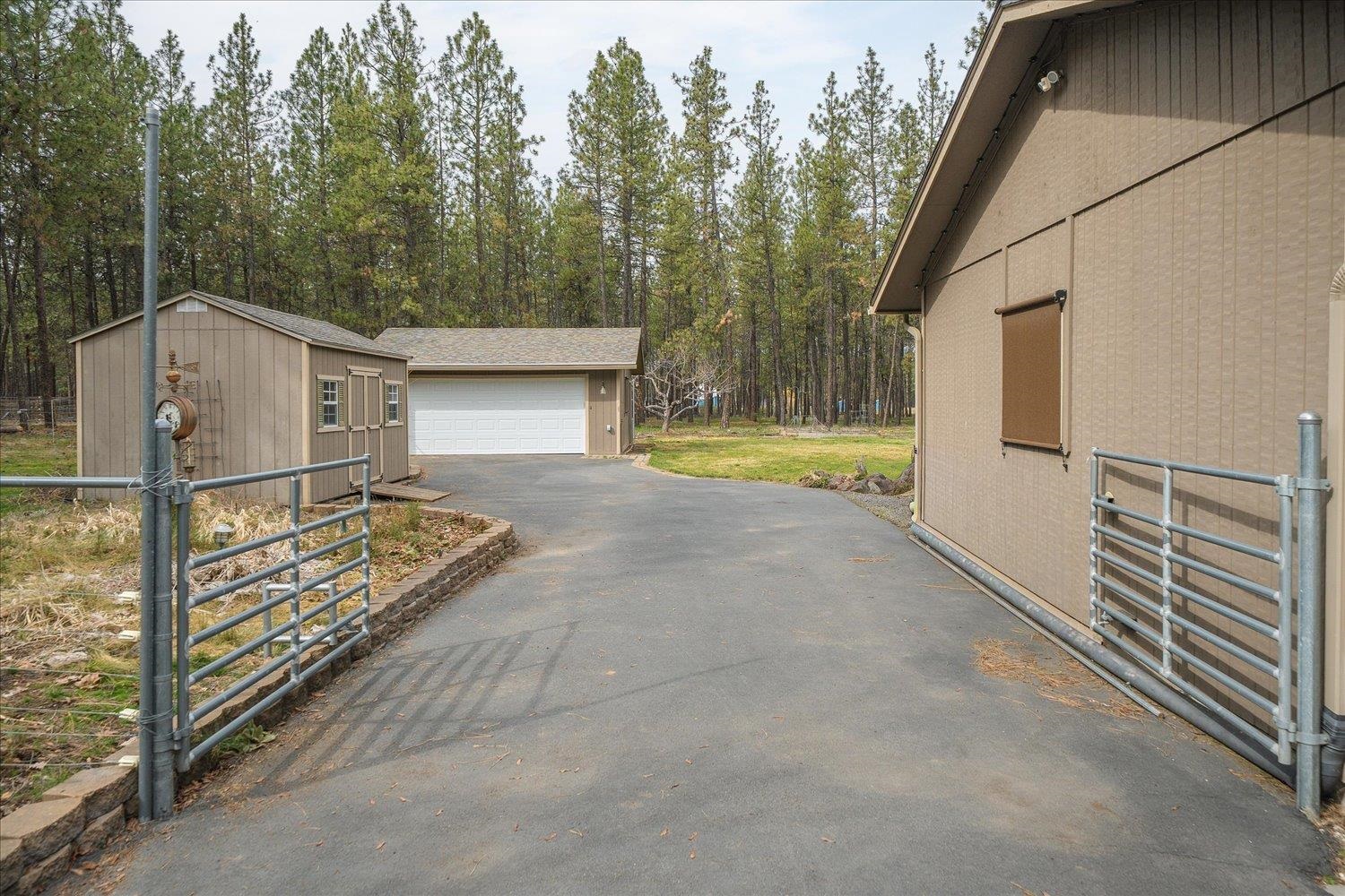 7114 West Melville Road Cheney, WA 99004 - Photo 45 of 50