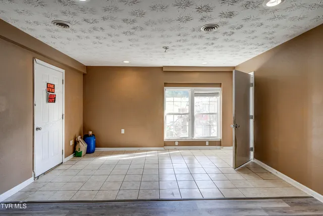 $719,900 | 8845 Highway 107 Cutoff, Greeneville, TN 37743