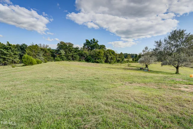 $719,900 | 8845 Highway 107 Cutoff, Greeneville, TN 37743