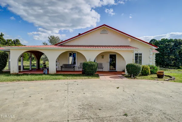 $685,000 | 8845 Highway 107 Cutoff, Greeneville, TN 37743