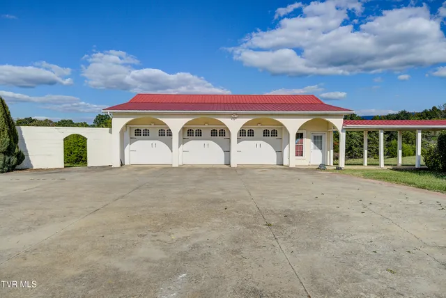 $719,900 | 8845 Highway 107 Cutoff, Greeneville, TN 37743