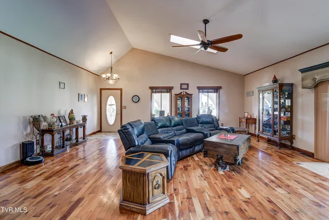 $719,900 | 8845 Highway 107 Cutoff, Greeneville, TN 37743