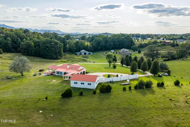 $719,900 | 8845 Highway 107 Cutoff, Greeneville, TN 37743