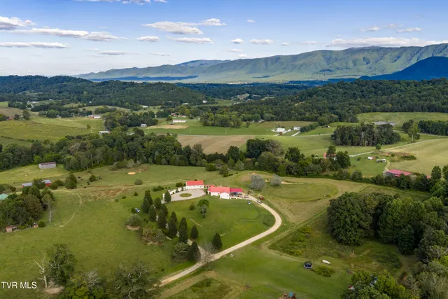 $719,900 | 8845 Highway 107 Cutoff, Greeneville, TN 37743