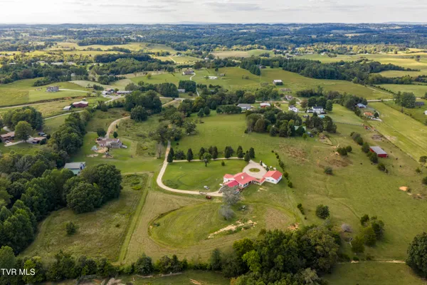 $685,000 | 8845 Highway 107 Cutoff, Greeneville, TN 37743