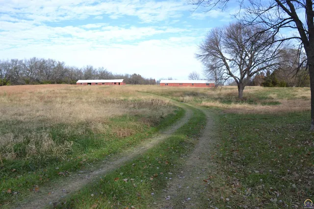 $74,500 | 728 East Santa Fe Avenue, Burlingame, KS 66413