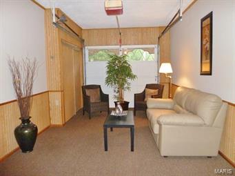 9930 MacKenzie Road St. Louis, MO 63123 - Photo 16 of 39