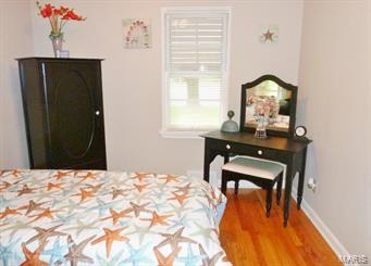 9930 MacKenzie Road St. Louis, MO 63123 - Photo 32 of 39