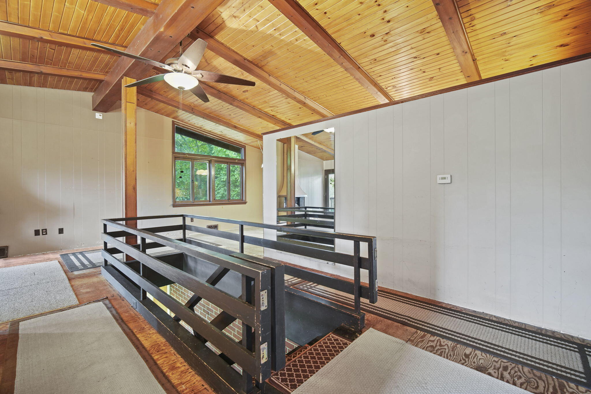 2006 Parkwood Way Jackson, MI 49203 - Photo 6 of 30 6