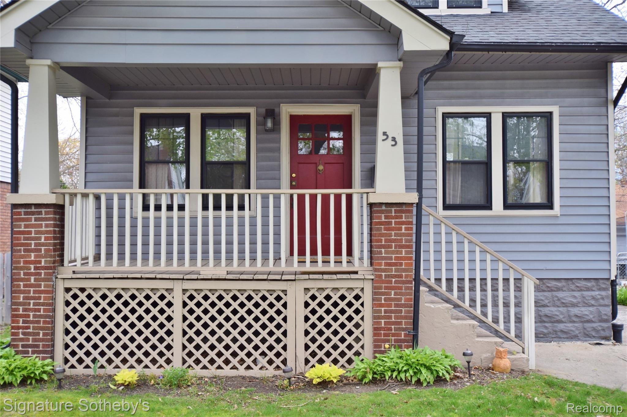53 Wellesley Drive Pleasant Ridge, MI 48069 - Photo 39 of 49 Close Up of Front Porch