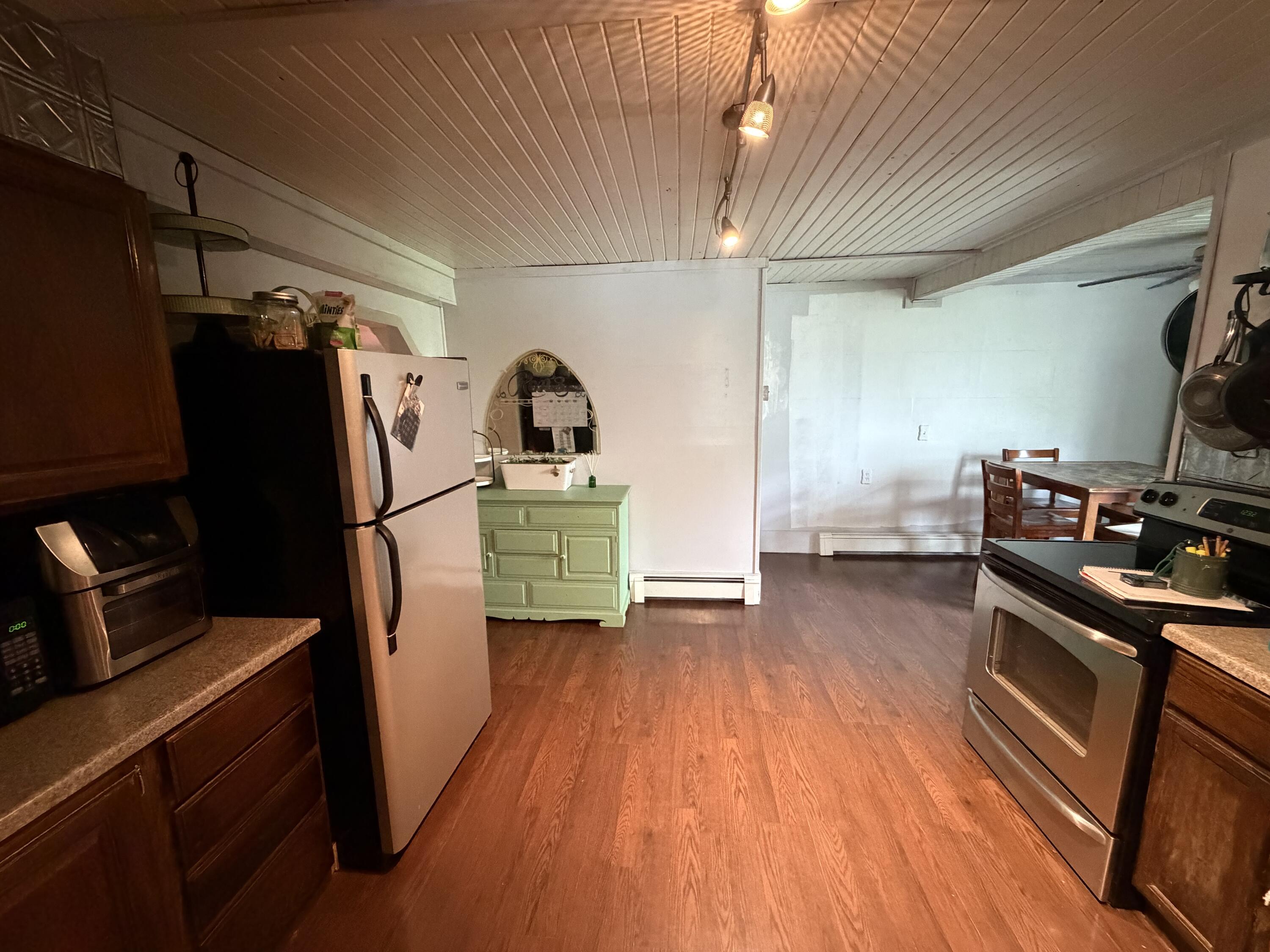 165 Knox Street Millinocket, ME 04462 - Photo 4 of 23 291C68F0-E7B9-4AA4-8566-806FF529CB21