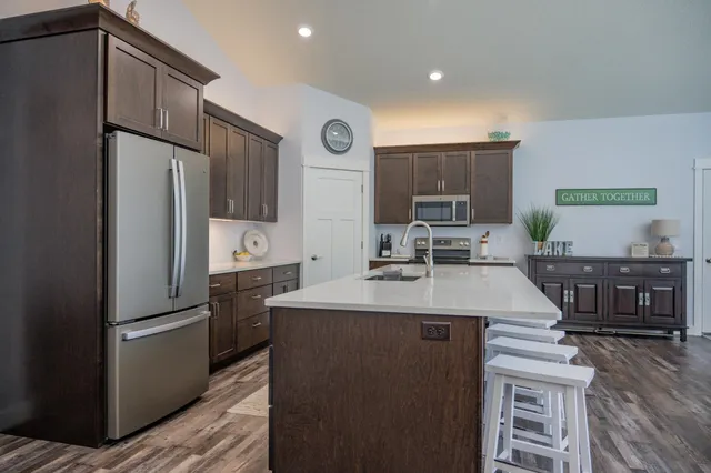 $1,275,000 | N9310 22nd Avenue, Necedah, WI 54646