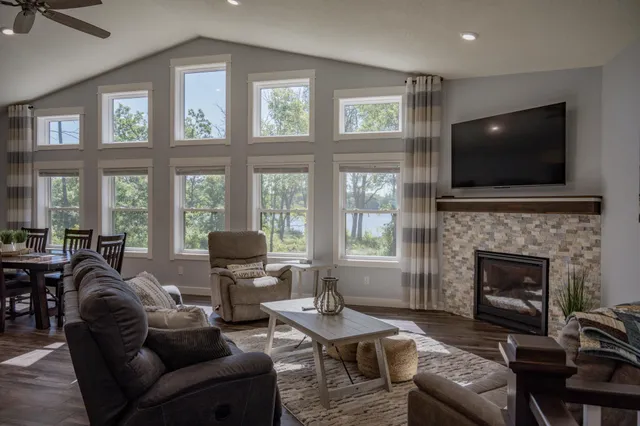 $1,275,000 | N9310 22nd Avenue, Necedah, WI 54646