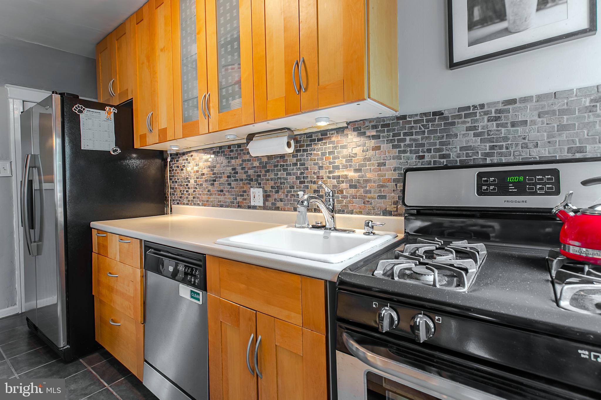 735 Humphreys Road Ardmore, PA 19003 - Photo 9 of 16 Gallery Image 9