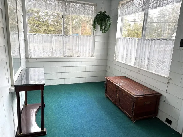 $629,000 | 587 Common Street, Walpole, MA 02081