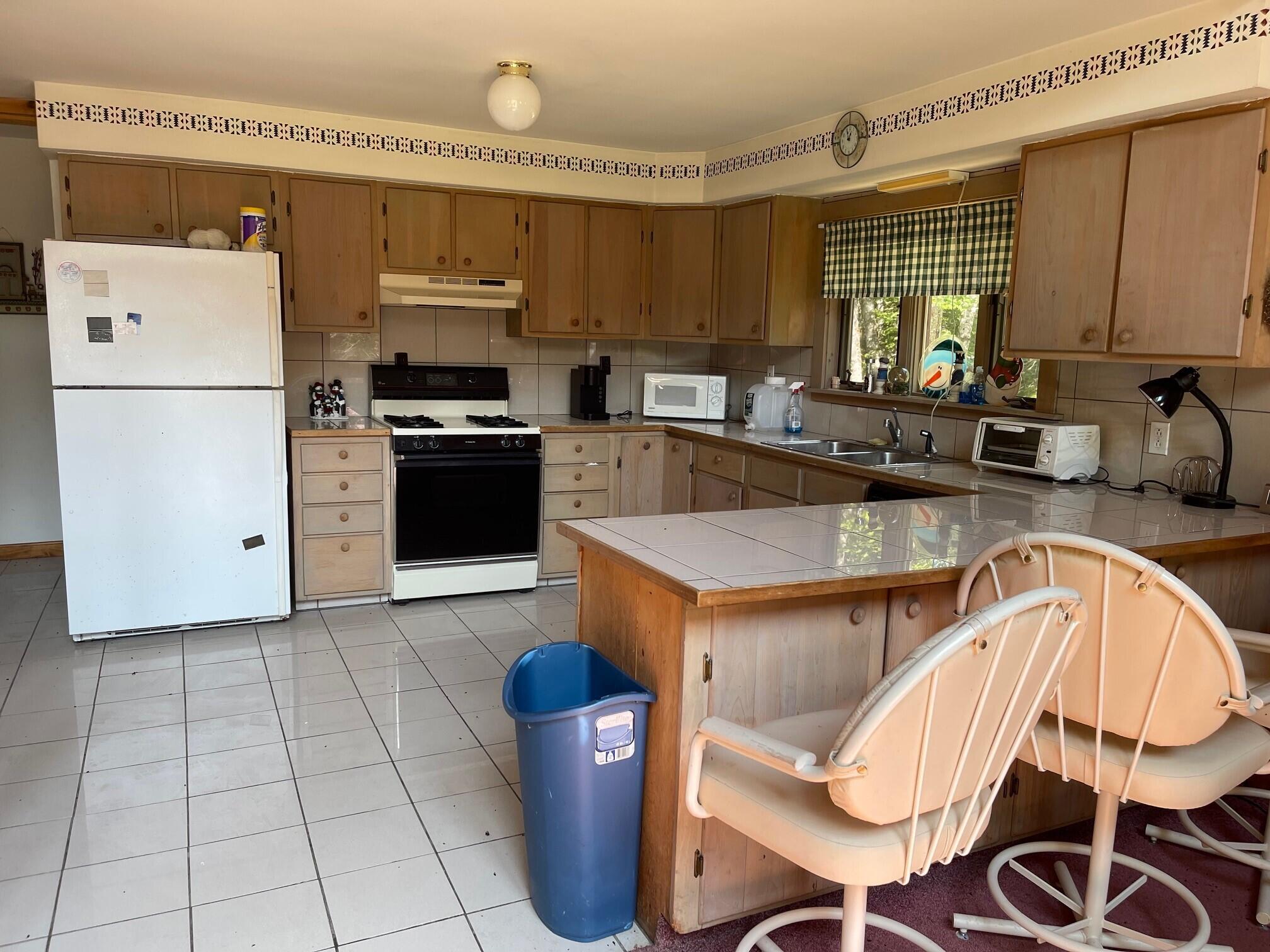 88 Hewes Road Levant, ME 04456 - Photo 7 of 19 7