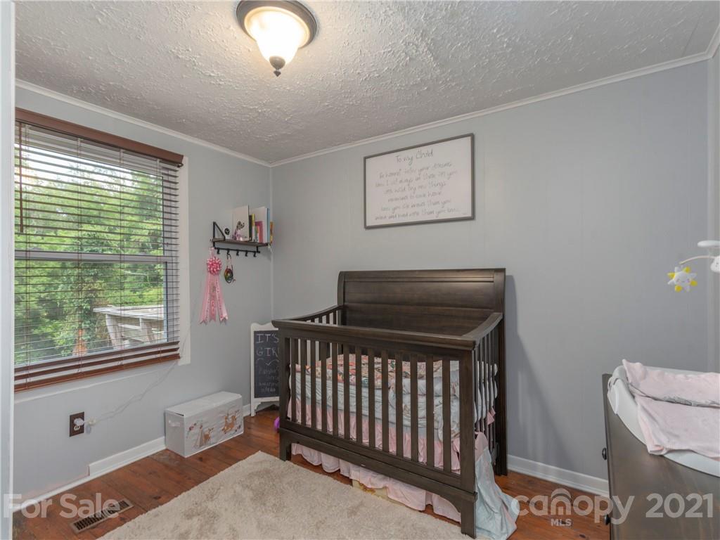 94 Justice Ridge Road Candler, NC 28715 - Photo 13 of 21 Gallery Image 13
