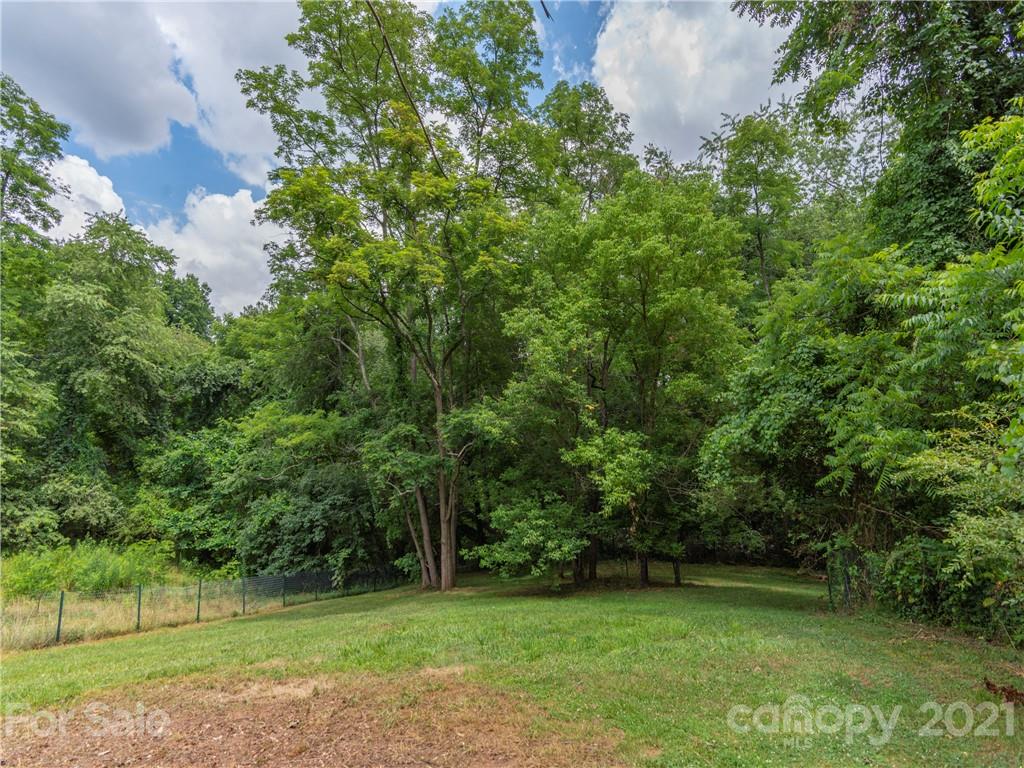94 Justice Ridge Road Candler, NC 28715 - Photo 20 of 21 Gallery Image 20