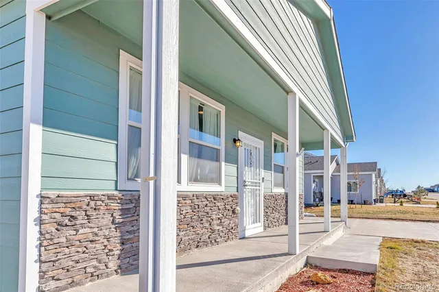 $380,000 | 436 South 3rd Avenue, Deer Trail, CO 80105
