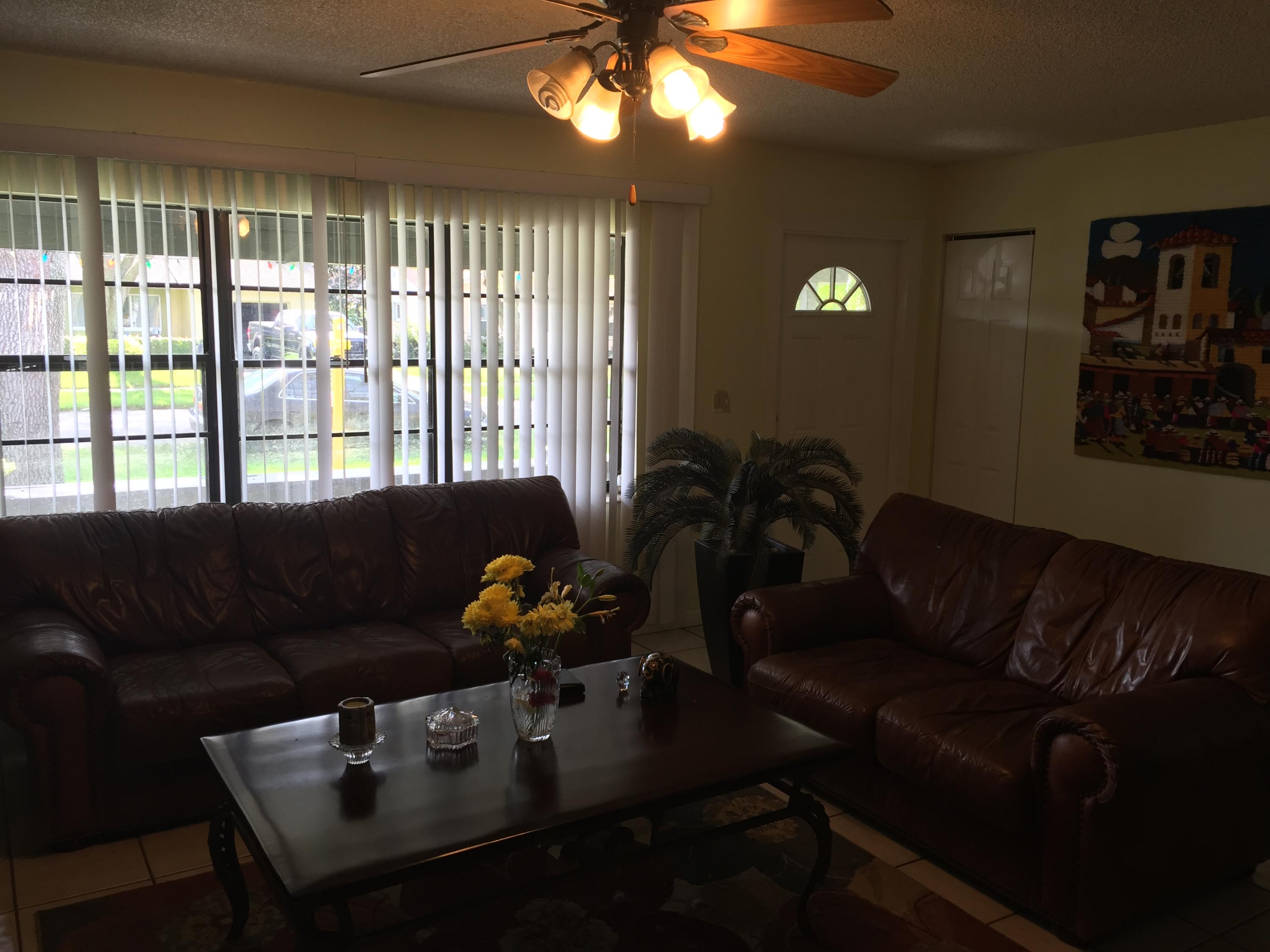 9529 Saddlebrook Drive Boca Raton, FL 33496 - Photo 3 of 12 Family room