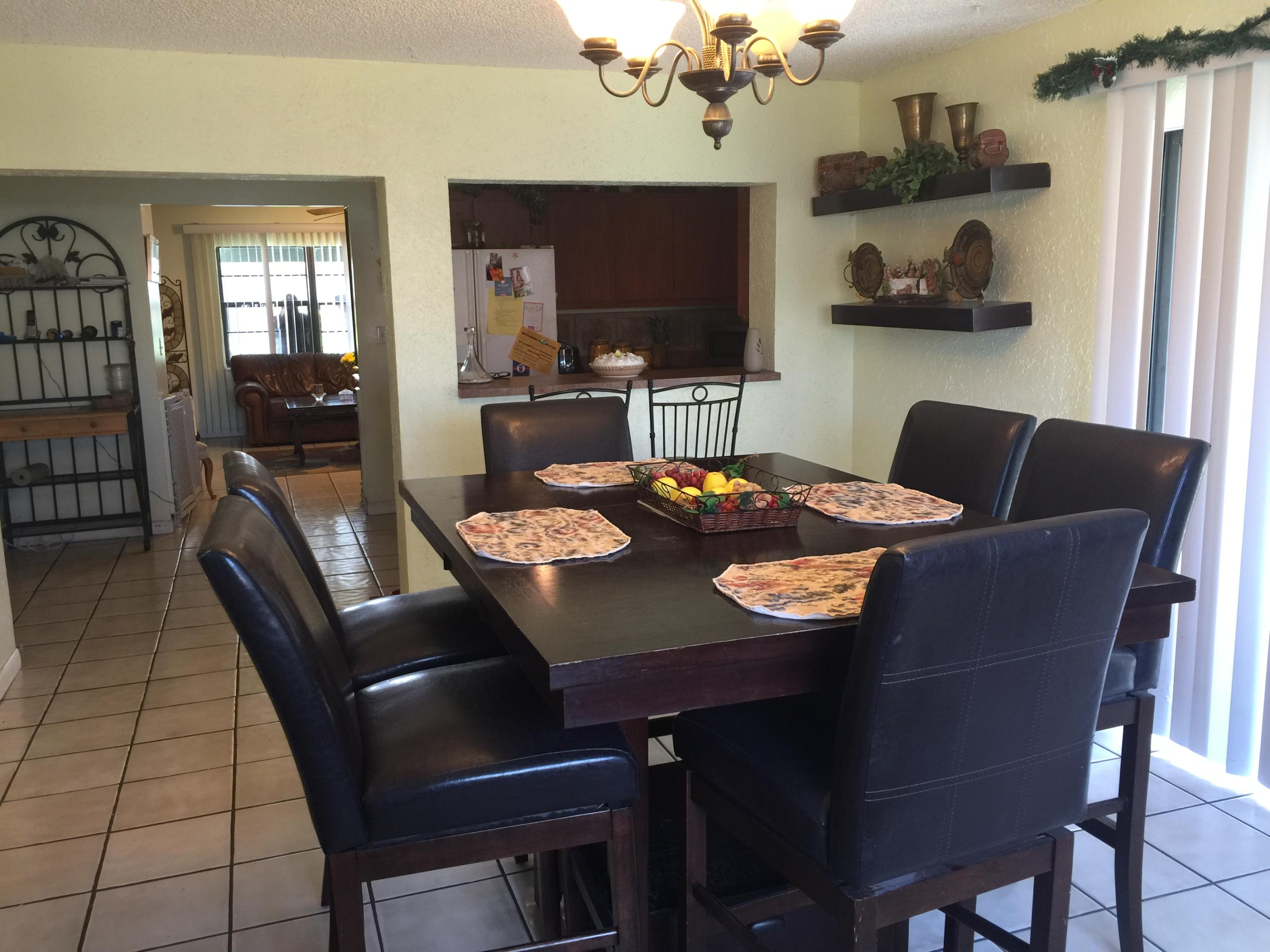 9529 Saddlebrook Drive Boca Raton, FL 33496 - Photo 6 of 12 Dining Room & Kitchen