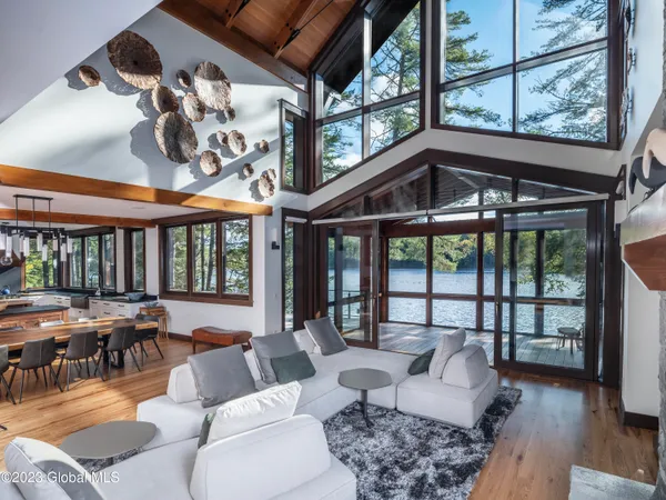 $1,593,720 | 3 Kanachta Lane, Saratoga Springs, NY 12866