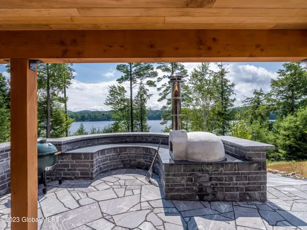 $1,593,720 | 3 Kanachta Lane, Saratoga Springs, NY 12866