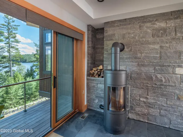 $1,593,720 | 3 Kanachta Lane, Saratoga Springs, NY 12866