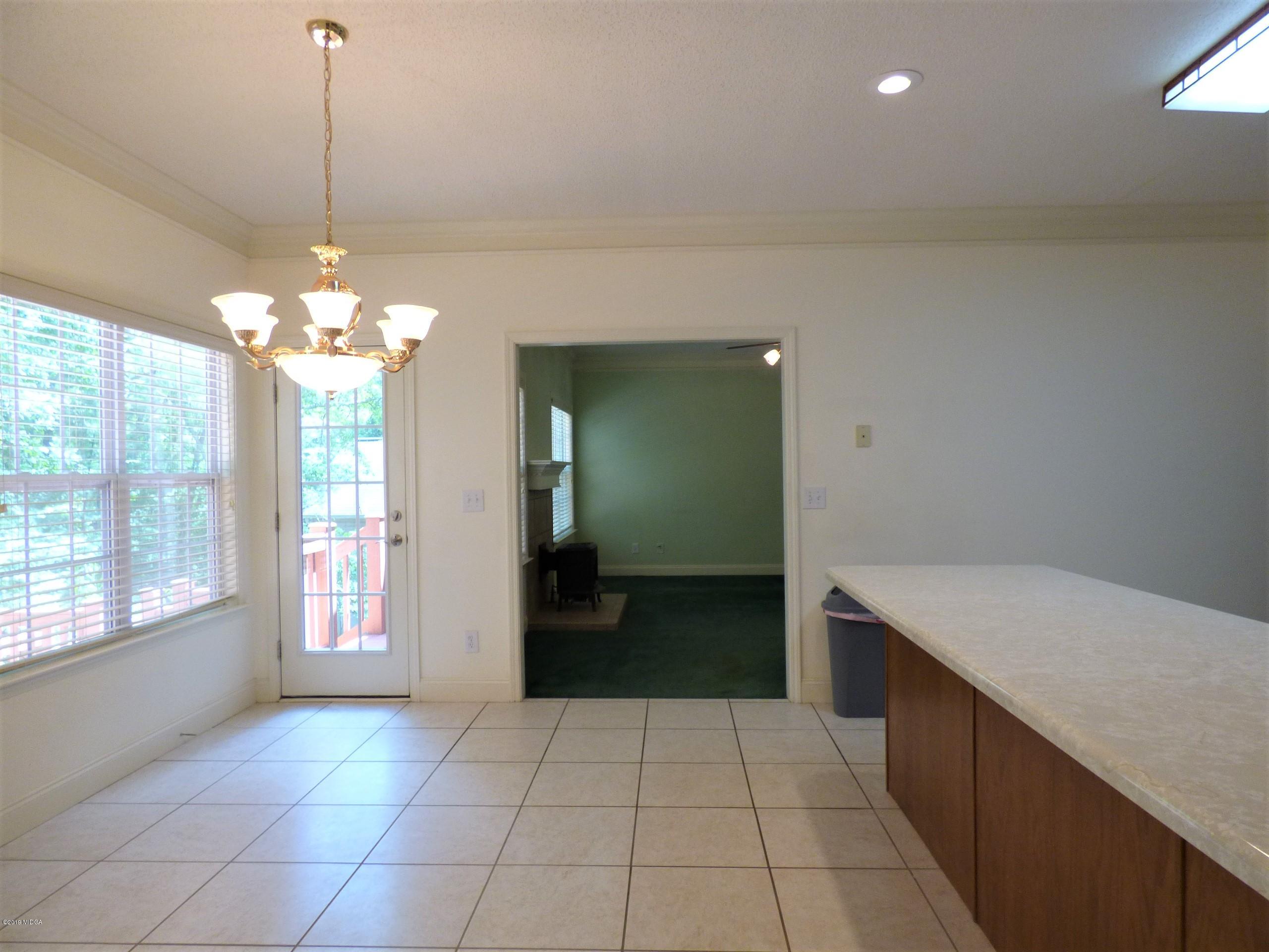 222 Ridge Point Way Macon, GA 31220 - Photo 11 of 19