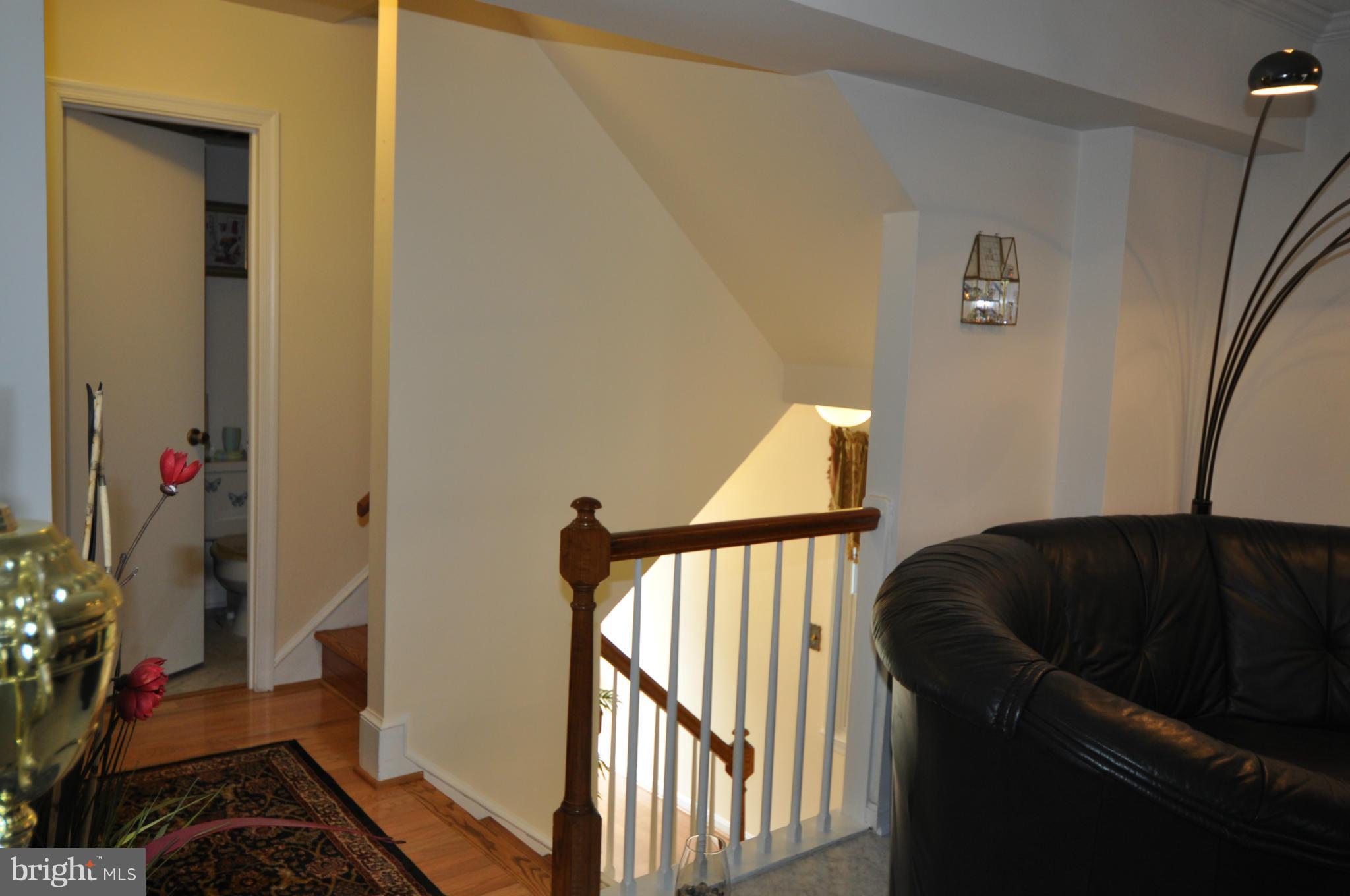 2 Ramsdell Terrace Gaithersburg, MD 20878 - Photo 3 of 30 Interior (General)