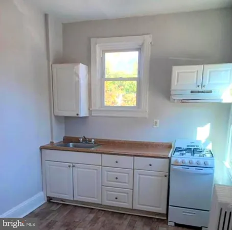 $1,150 | 4621 Howell Street, Unit 4, Philadelphia, PA 19135