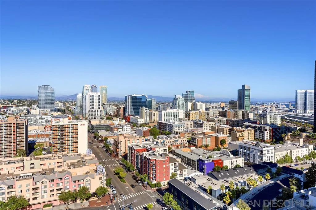 645 Front Street, Unit 2101 San Diego, CA 92101 - Photo 20 of 32