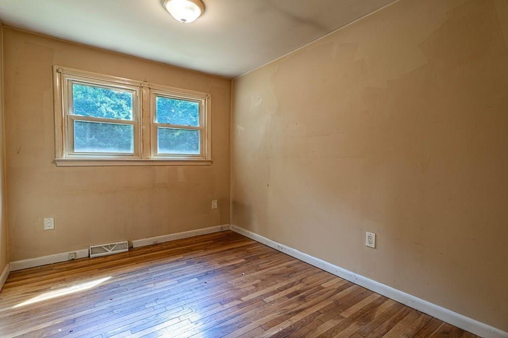 1099 Mason Road Ashby, MA 01431 - Photo 16 of 42 Gallery Image 16